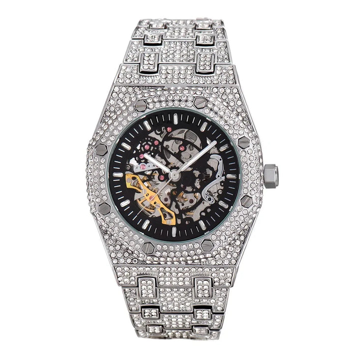 Montre noire glacée