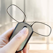 Tinyoptics - Les lunettes de lecture indestructibles que vous n'oublierez jamais