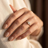Bague Solitaire Carrée en Or — Doumira