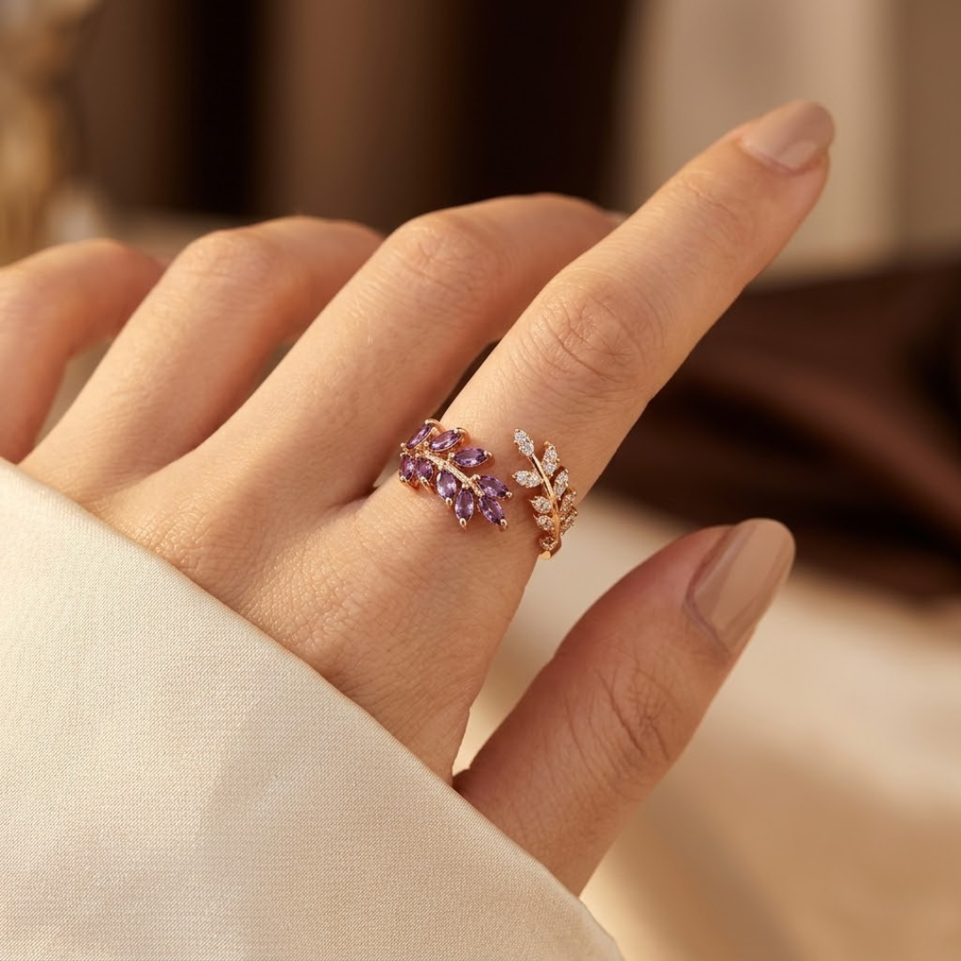 Bague en Or et Améthyste en Forme de Feuille — Doumira
