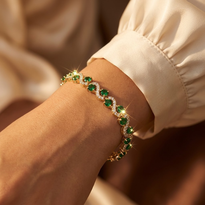 Bracelet Halo en Émeraude Dorée — Doumira
