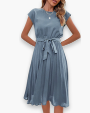 Robe Plissée pour Femme | Élégante et Moderne