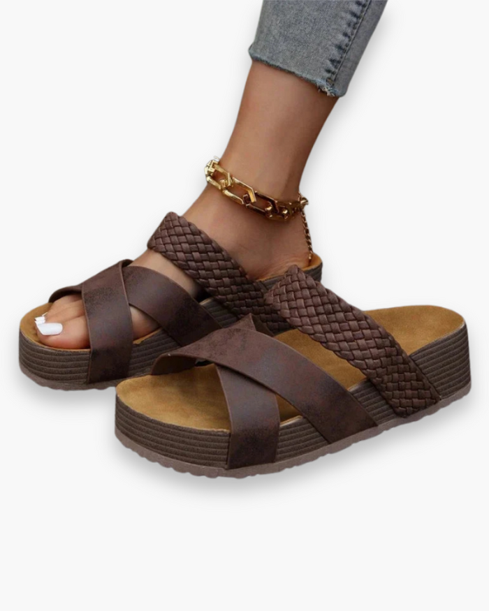 Sandales Plates Croisées pour Femme | Respirantes et Souples
