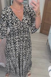 Zénaïde - Robe Maxi Avec Col En V Et Jupe Fluide Pour Une Allure Estivale