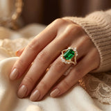 Bague Halo en Émeraude Dorée — Doumira
