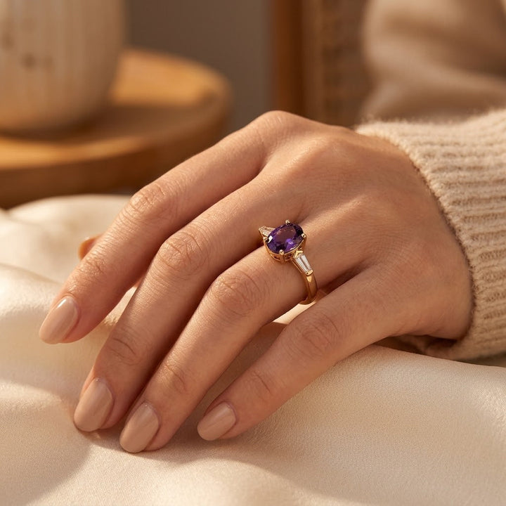 Bague en Or avec Améthyste à Trois Pierres — Doumira