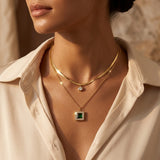 Collier superposé en or et émeraude — Doumira