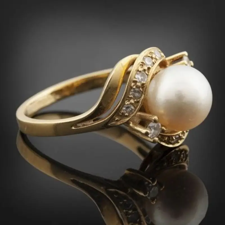 Bague Élégante avec Marguerite et Or Brillant — Doumira