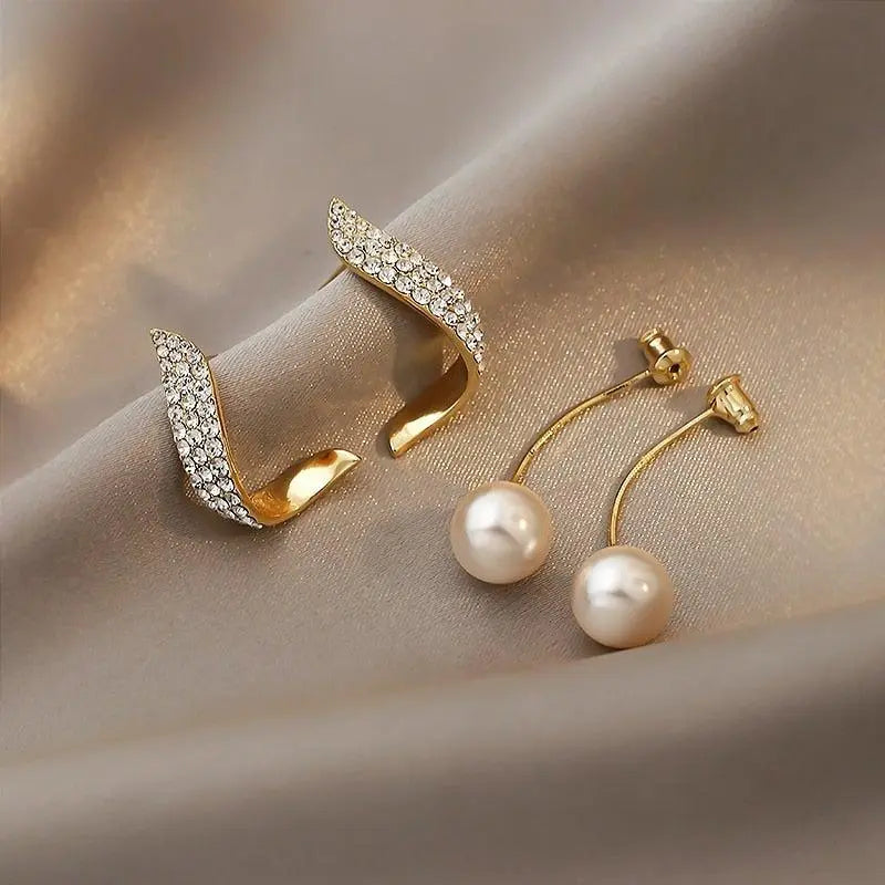 Boucles d'oreilles en or avec perles — Doumira
