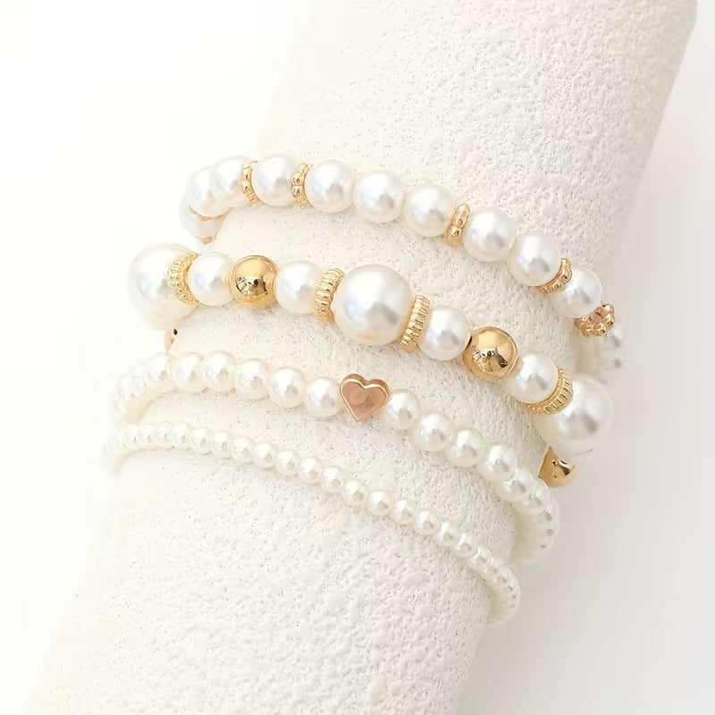 Bracelets en perles blanches — Doumira