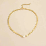 Collier grec avec perle en or — Doumira