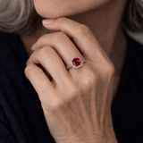 Bague Énonciatrice Ruby Halo — Doumira