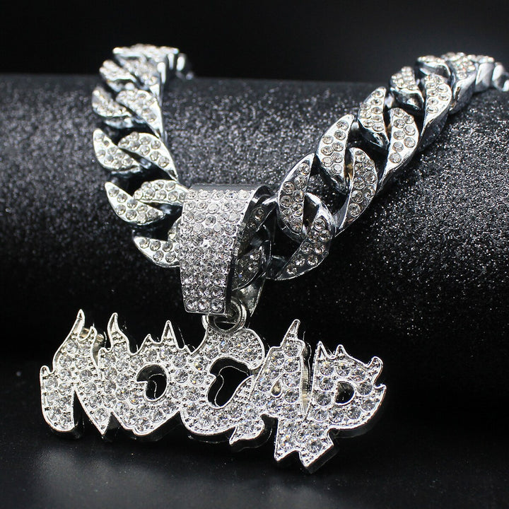 Chaine diamant rappeur — Doumira