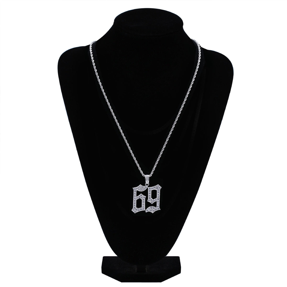 Collier 69 — Doumira