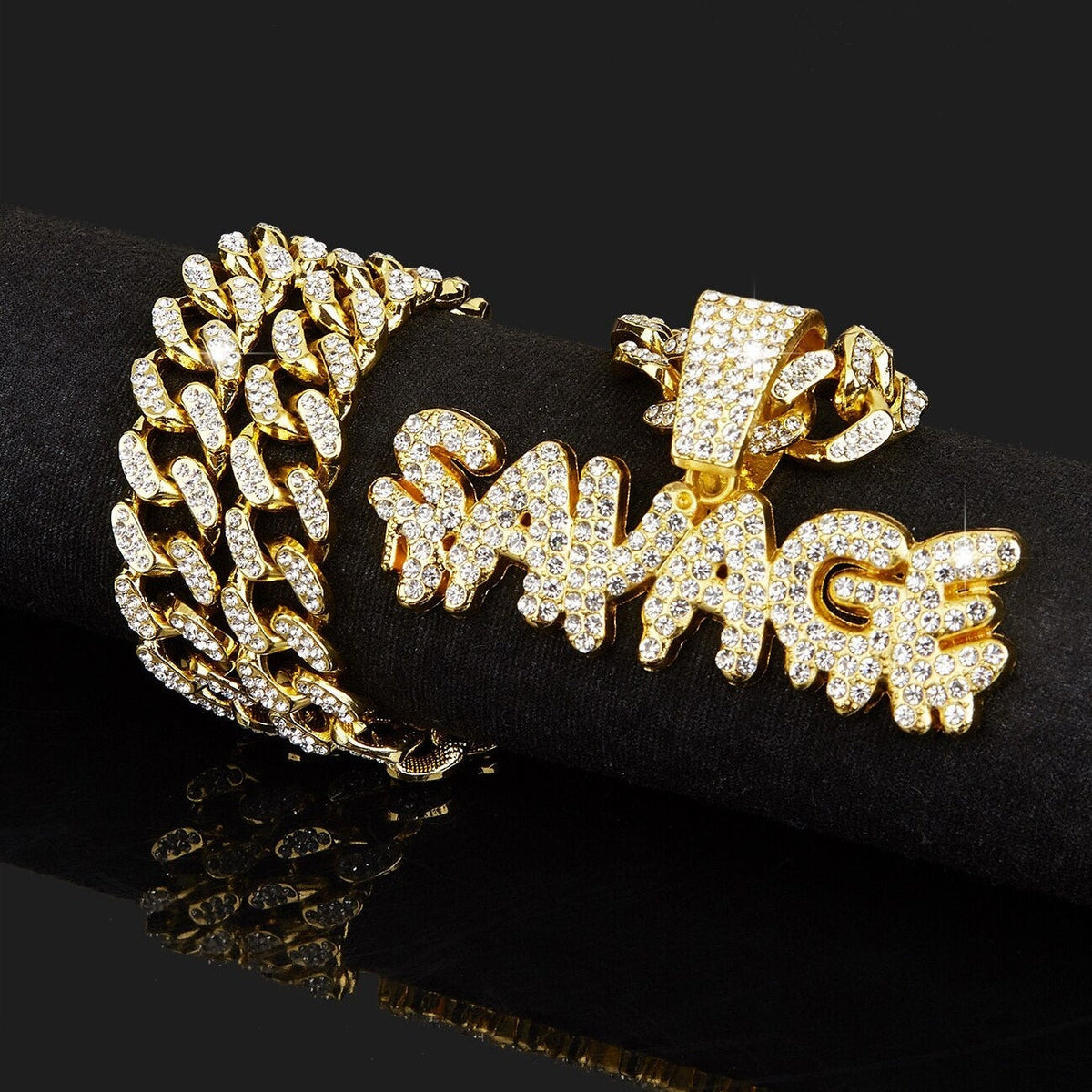 Collier Savage — Doumira