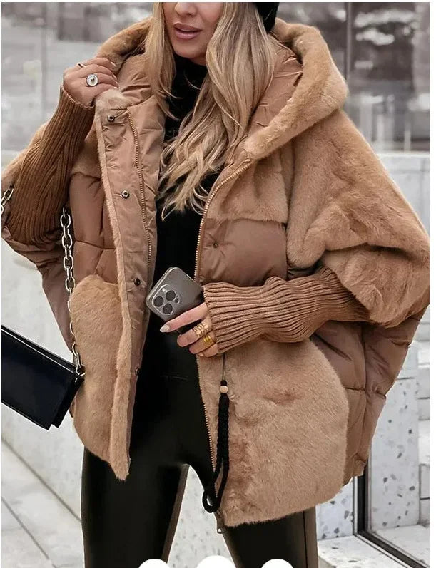 Camille – Doudoune d’hiver femme avec col en fourrure et grande capuche