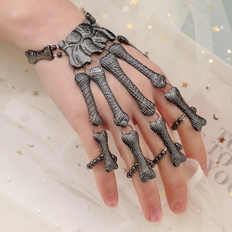 Bijoux Main de squelette — Doumira