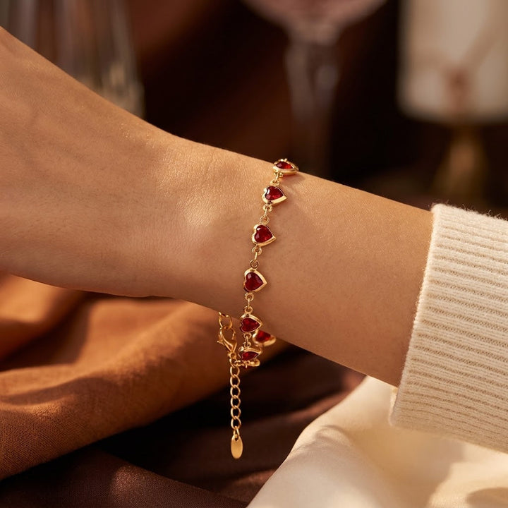 Bracelet Chaîne Cœur en Rubis Doré — Doumira