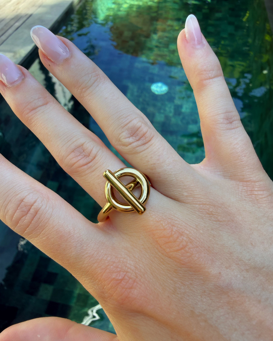 BAGUE AVA