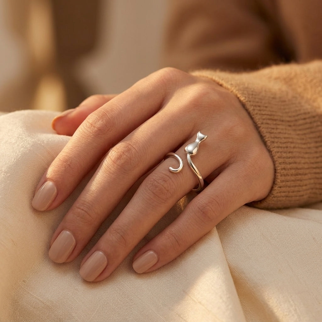 Bague Motif Chat Argenté — Doumira