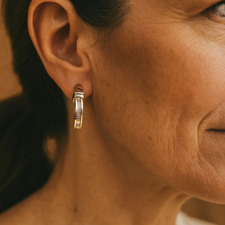Boucles d'oreilles vintage en or et diamants — Doumira