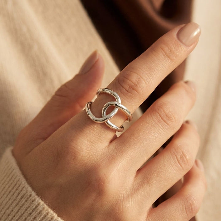 Bague ouverte en argent entrelacée — Doumira