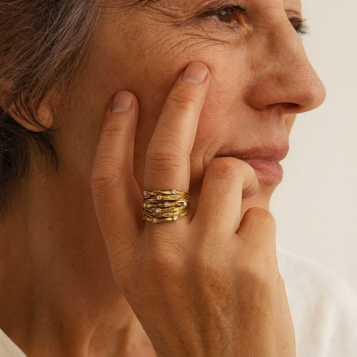 Bague en Or Vintage — Doumira