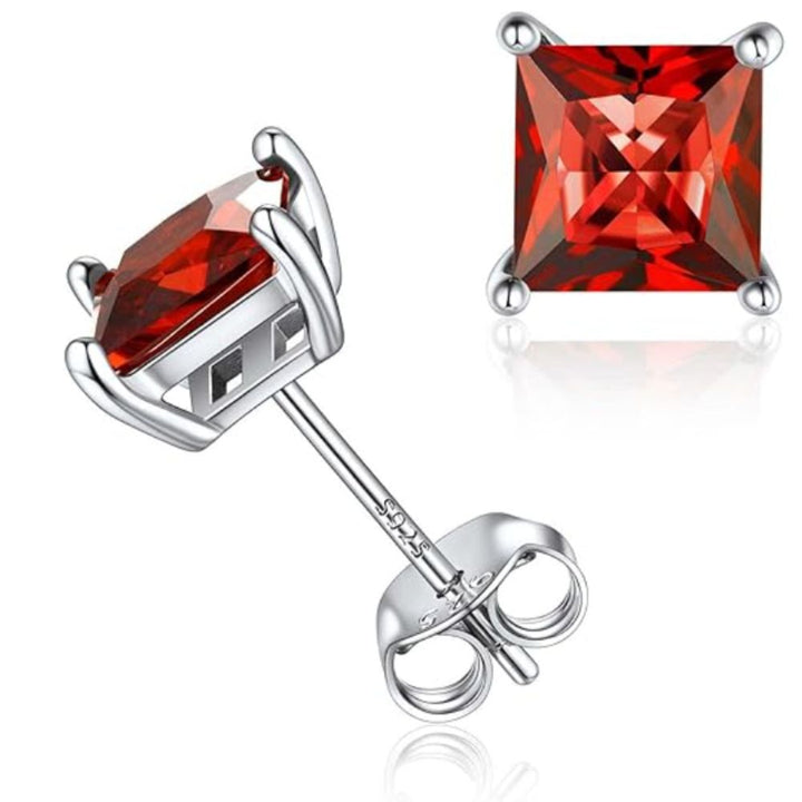 Boucles d'oreilles en rubis taille princesse minimalistes — Doumira