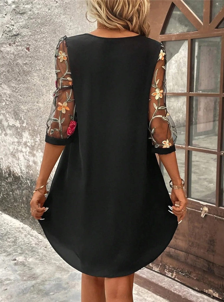 Valérie - Robe Élégante Manches Dentelle