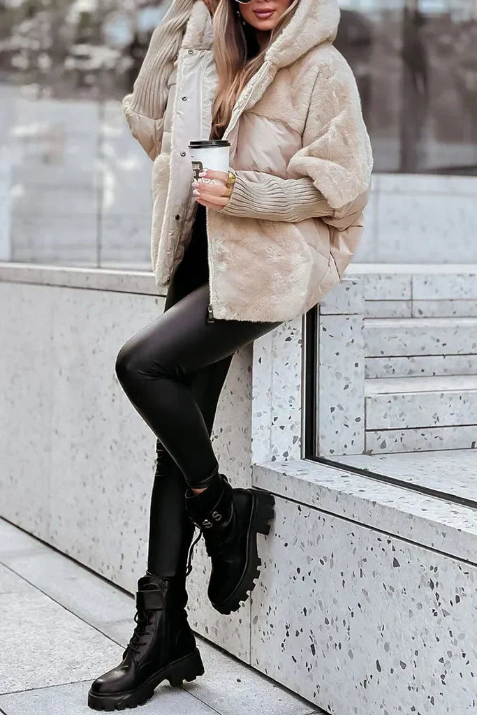 Camille – Doudoune d’hiver femme avec col en fourrure et grande capuche